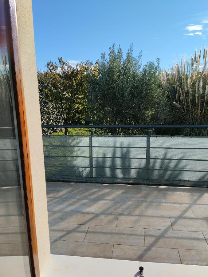 Studio Pont Du Gard Sernhac Ngoại thất bức ảnh